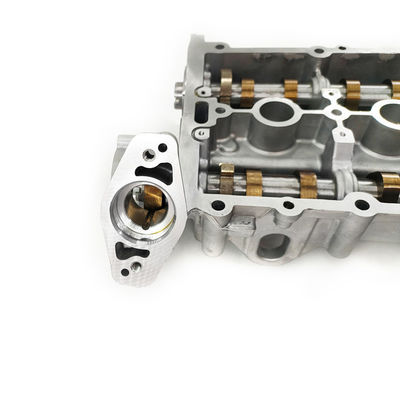04E103475AR OE Zilveren motorkopdoek Compatibel met Toyota Camry
